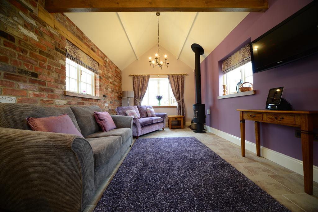 Holtby Grange Cottages Йорк Экстерьер фото